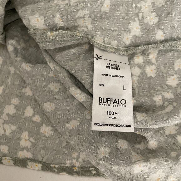 Buffalo David Bitton Blouse Women's Large Green Floral V-Neck Ruffle Top - Picture 8 of 9